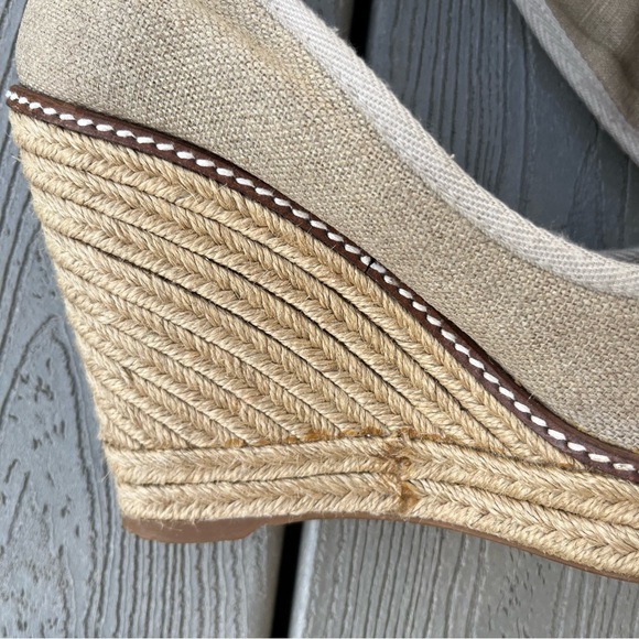 Tory Burch Shoes Tory Burch Jackie Wedge Tan, size 7B, GUC - Picture 8 of 10